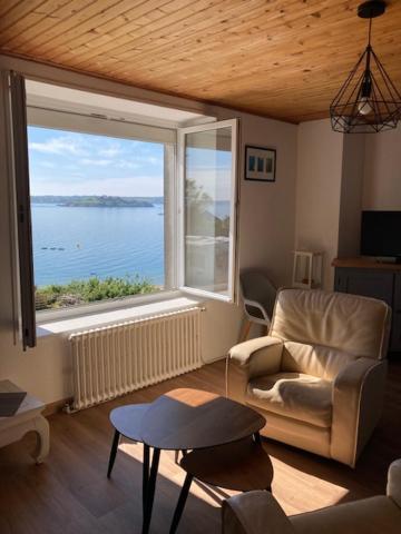 Roscanvel: Duplex Dans Maison Vue Mer Lägenhet Exteriör bild