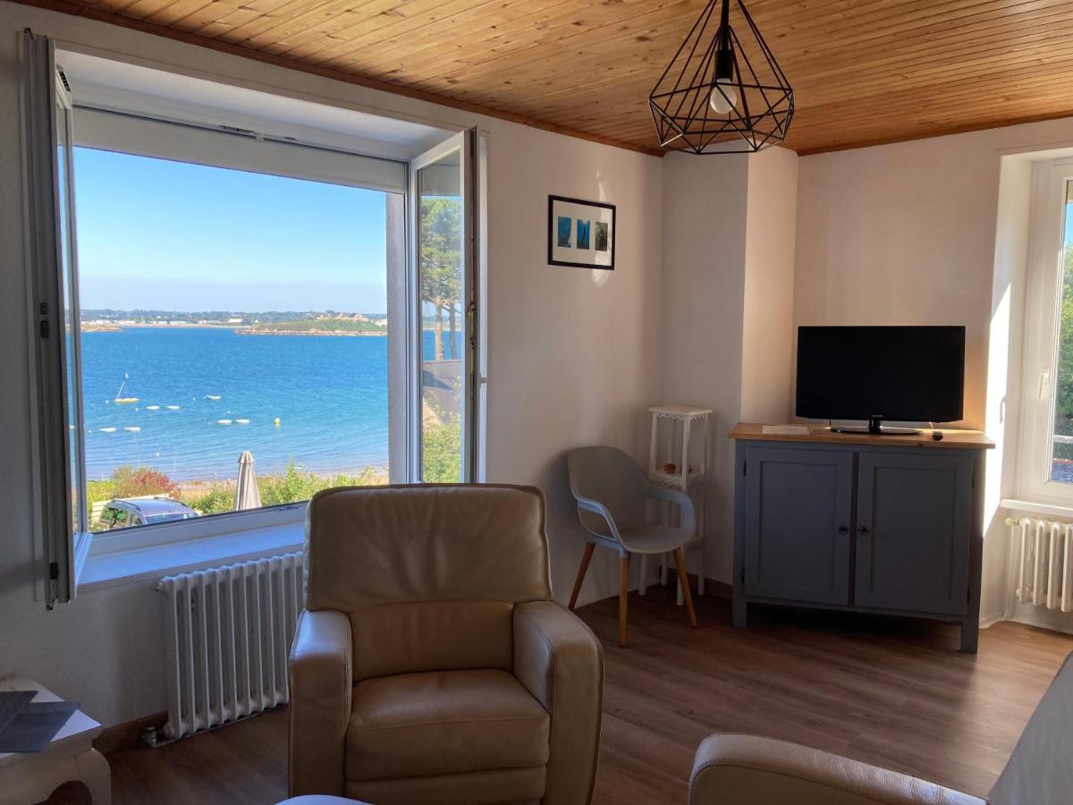 Roscanvel: Duplex Dans Maison Vue Mer Lägenhet Exteriör bild
